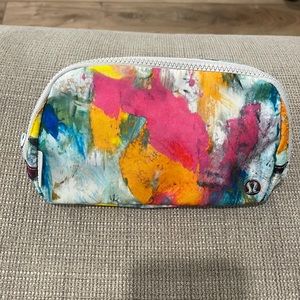 NWT lululemon everywhere belt bag